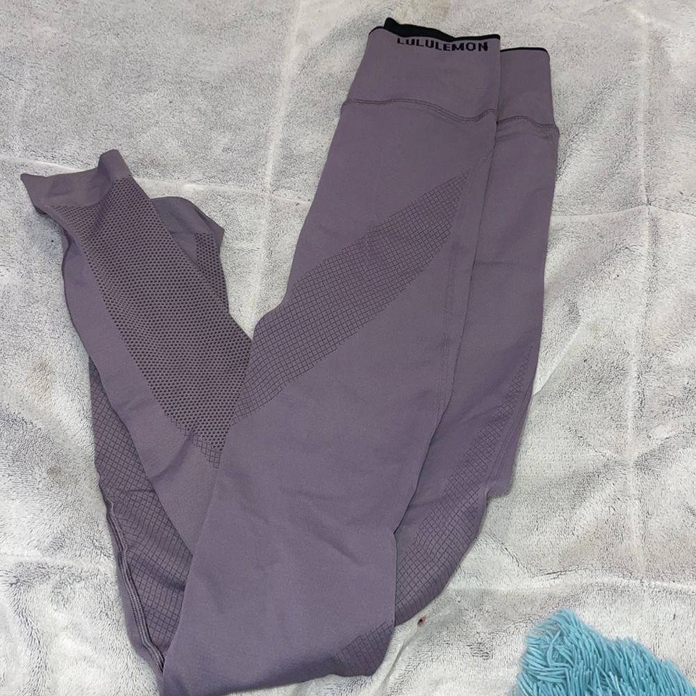 purple lulu lemon dupe leggings, size 4, 23”